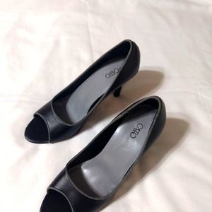 Peep Toe Pumps